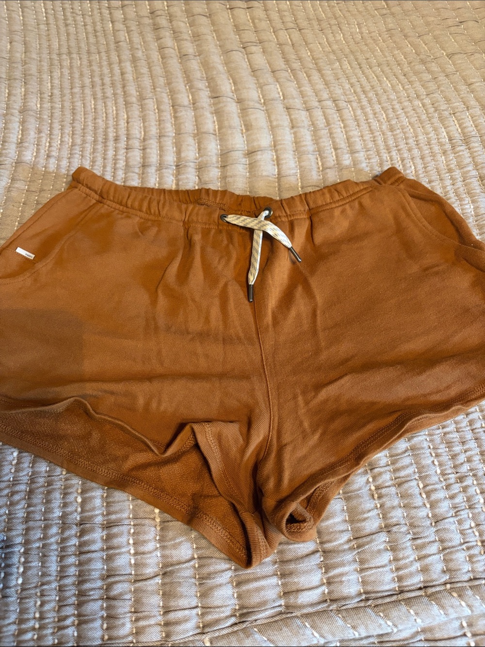 Vuori Shorts